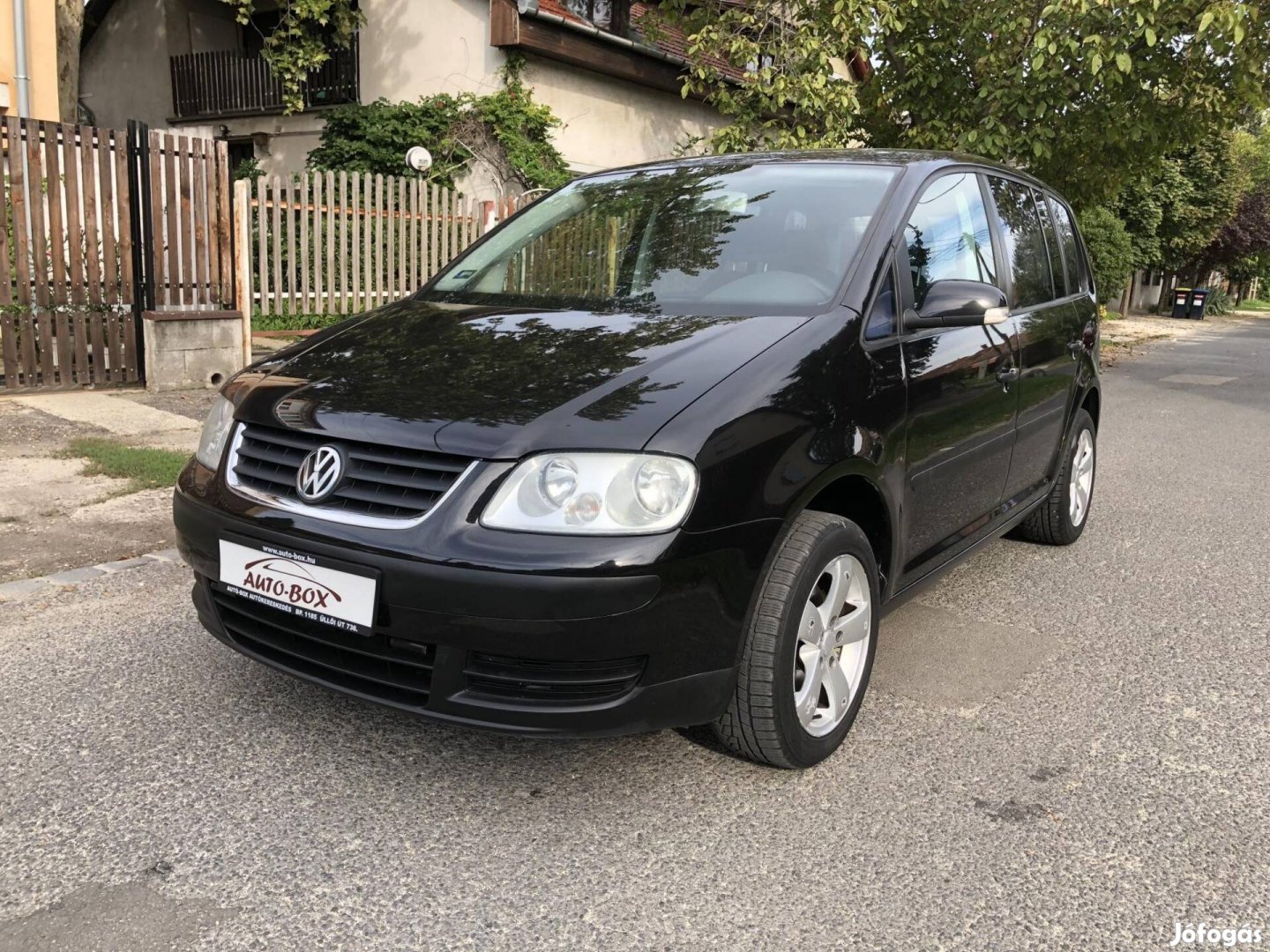 Volkswagen Touran 1.4 TSI Trendline [7 személy]